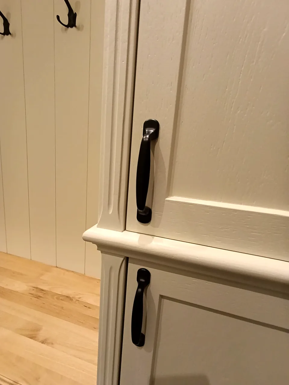 Bespoke furniture - work by the Brożek workshop, photo 12