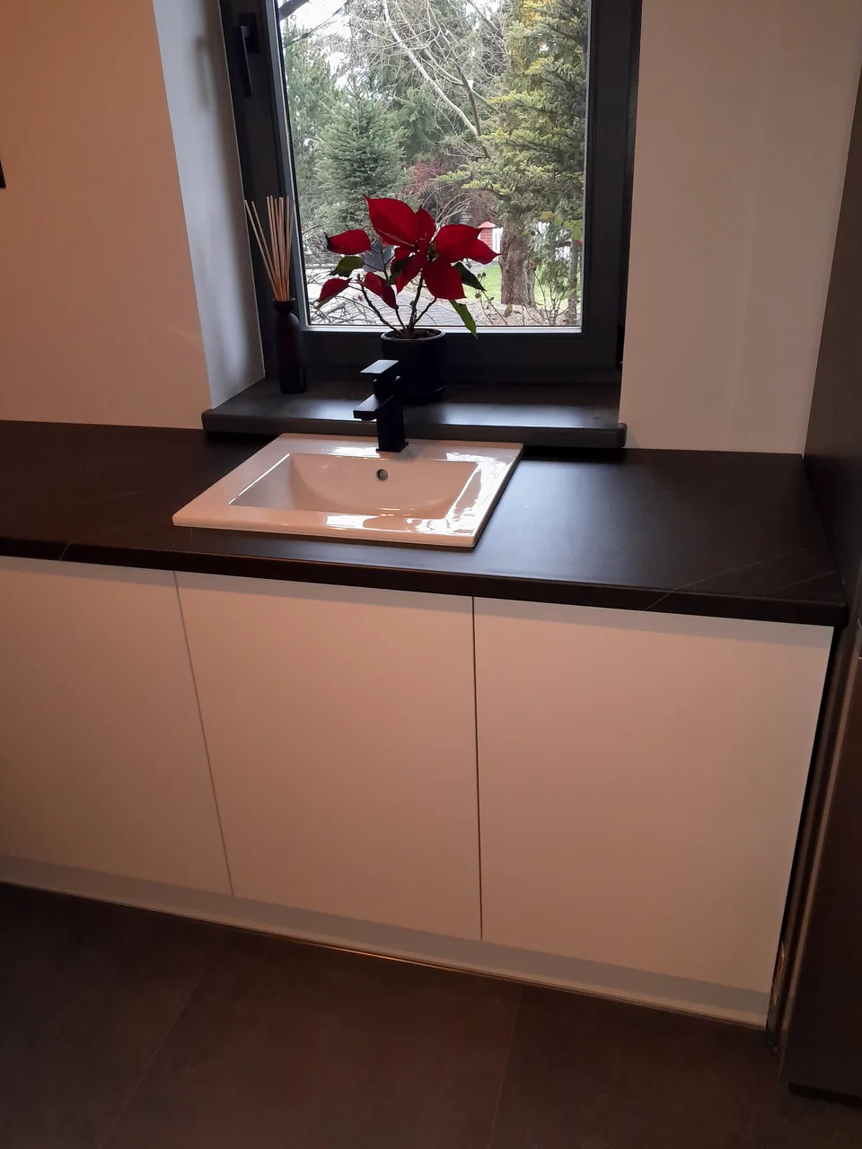 Bespoke furniture - work by the Brożek workshop, photo 22